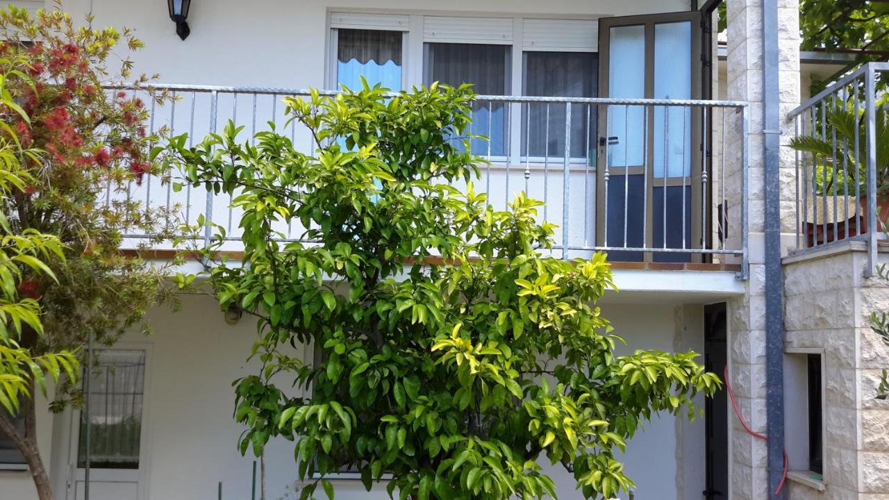 Arya Podstrana Exterior foto